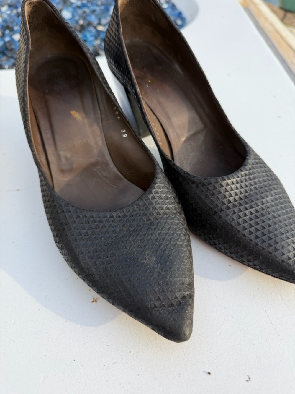 COCLICO Black Textured Pointed Toe Pumps